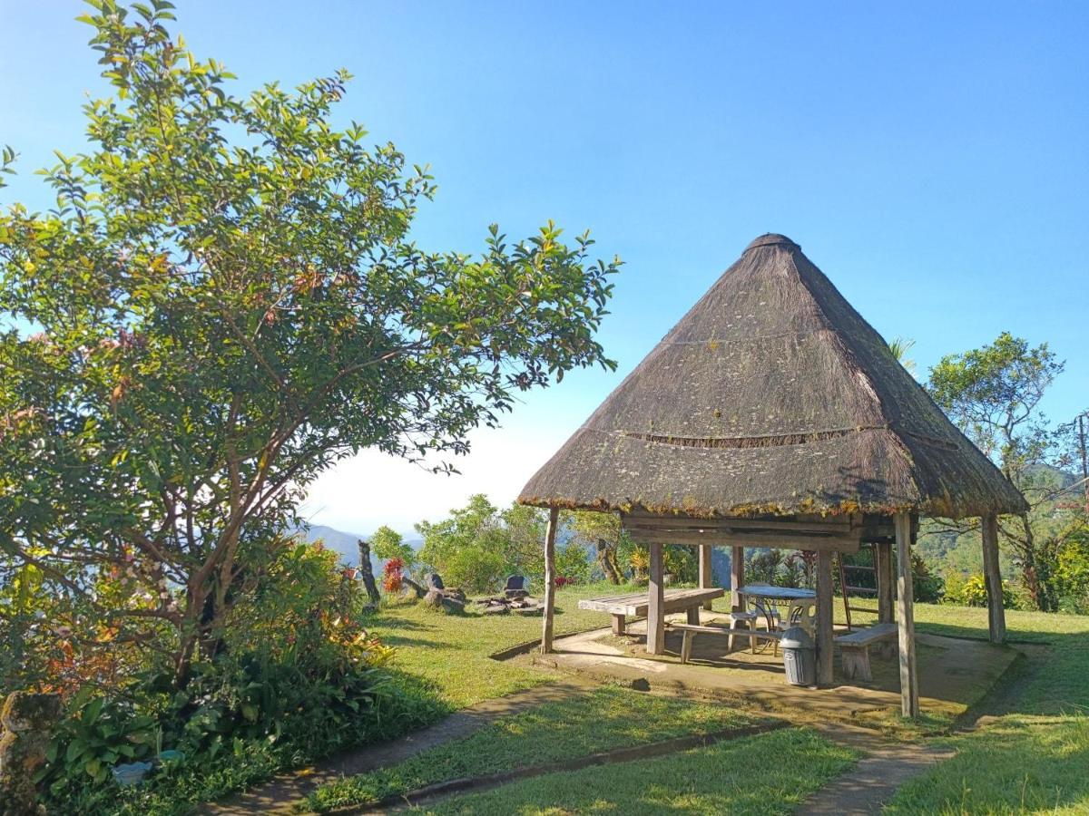 בנאווה Hiwang Native House Inn & Viewdeck מראה חיצוני תמונה